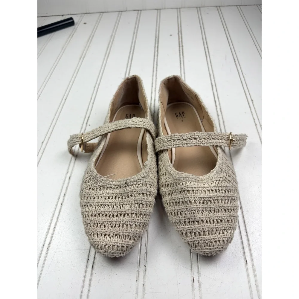 Gap Crochet Mary Jane Beige Woven Buckle Flats Girls Size 2